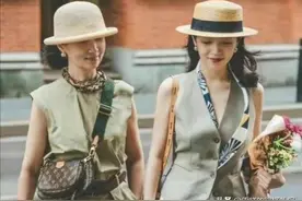 被三木妈妈美到了，年过50岁靠和女儿穿同款“出圈”，优雅又迷人图片