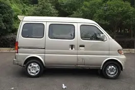 面包车销量跌到谷底！既便宜又能拉货的面包车为什么风光不再了？图片