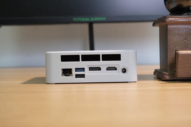 �����ͷŴ����������SER5 MAX 5800H������������