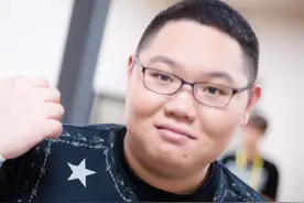 PDD谈年轻人啃老摆烂该被喷吗？只是恰好戳穿了他们的伪装图片