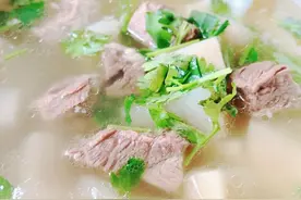 我的养生食谱——萝卜炖羊肉汤图片