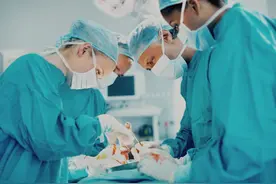 医生不再隐瞒：没了子宫的女性，身体将承受5大难言之隐！心疼！图片