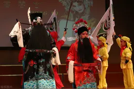 看戏是一种修行图片