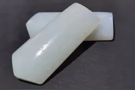 玉石坏了“挡灾”？图片