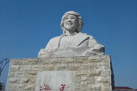 海子，今年60岁了图片