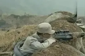 无敌眼神！八路军神枪手俘虏日军，敌人见他一瞪眼，全军覆没！图片