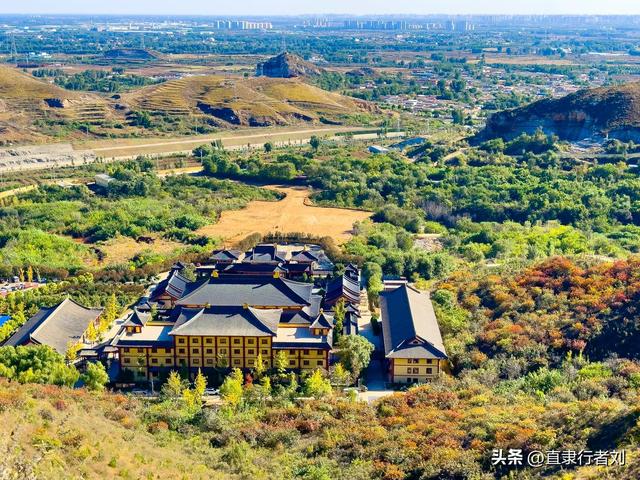 保定赏秋第一弹——徐水兜率寺红叶已至，顺便吃了第一次斋饭原创