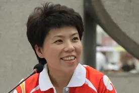 邓亚萍国籍惹争议！二次回应晒出身份证：我是堂堂正正中国人图片