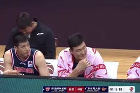朱总闷头看手机？他的权力有限，更像是公司的“采购员”图片