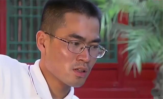 四川男子为替父报仇，7年6次征战高考，只为当官，如愿了吗