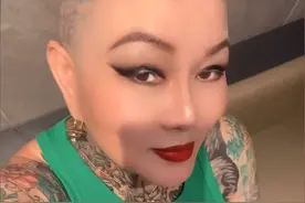 浙江富婆全网“征婚”：谁娶我就送一辆500w宾利，为何没男人敢要图片