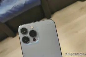 给iPhone13 Pro Max换后盖的价格能买一部华为P50了？图片