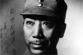 戴笠身亡后蒋介石失声痛哭，清算其遗产时，却又开始破口大骂图片