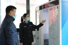 方便！宁晋能自助申领身份证了图片