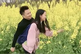 3年前走红的连体夫妇，今无腿丈夫另寻新欢，独臂妻子一人带孩子图片