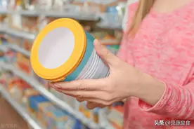 买牛奶奶粉，不是越贵越好，奶粉袋上有“4个指标”，弄懂不吃亏图片