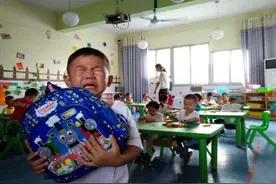 4岁孩子上幼儿园被劝退4次，老师实话实说，家长们该反思了图片