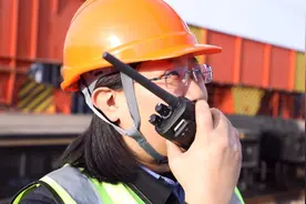 交广会客厅｜95后女司机的叉车梦图片