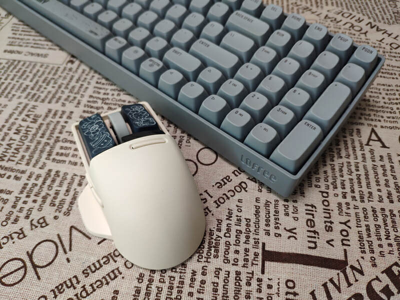 重新定义鼠标，自带屏幕，无线三模，Lofree洛斐小翘鼠标体验