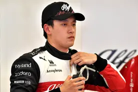 F1墨尔本站三年后回归 中国选手周冠宇已抵澳图片