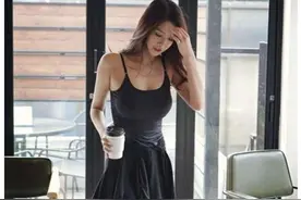 三楼的奇葩男，两任妻子都很漂亮，都离婚了图片