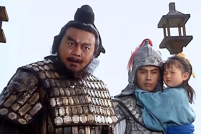 同样是《三国演义》，央视版和新版放在一起观看，可谓天差地别