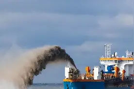 越南闷声干大事，三年非法侵占岛礁面积扩大 10 倍图片