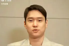 《请回答1988》善宇高庚杓发福引韩网争议！透露病后20斤上下常事图片