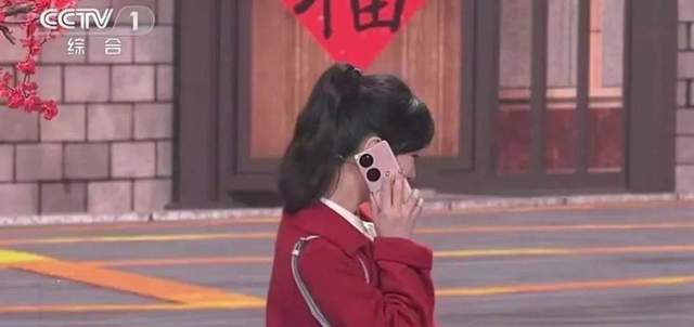华为这波赢麻了，霸屏春晚，受欢迎程度超苹果