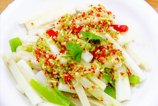 “七月中、腊月半，老人过得心胆颤”，为啥？这6种食物或可缓解