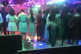 西安的黑灯舞厅图片