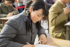 恢复高考后首位文科女状元：语文99分，作文登人民日报，现怎样图片