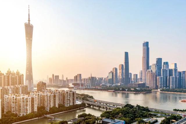 归国留学生看过来！北上广深等9地最新落户政策汇总