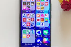 没想到华为手机隔空接电话的功能，也太好用了，彻底解放双手图片