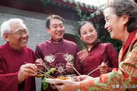 晚年是否幸福？看“八有”占几有！分“三个层次”，看在哪一层！图片