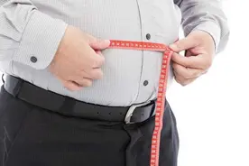 脖子粗、肚子大与长寿的关系：研究发现，身材可能与寿命有关图片