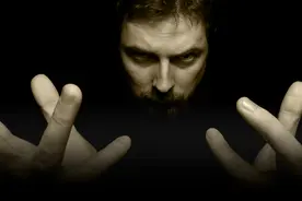 比被PUA还可怕！遇到这种新型“吸血鬼”，赶紧跑！图片