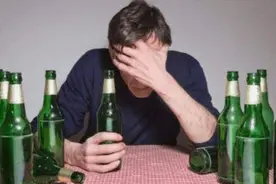 左侧睡伤心、右侧睡伤肝、仰着睡还呼吸不畅？到底怎么睡最好？图片