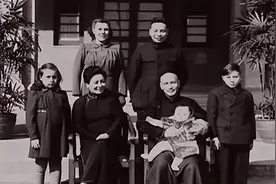 蒋万安走上政路，力压蒋家正房子孙，但祖母惨死原因至今扑朔迷离图片