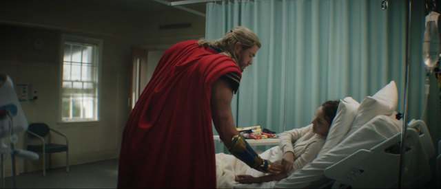 又色又低智，《雷神4》怎么也变成这个样子了？