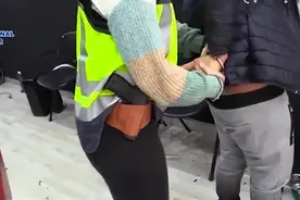 肮脏、吸毒：马德里网络卖淫青少年的社会现状...图片