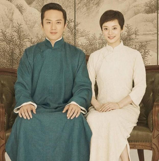 曝邓超出轨19岁嫩模！花千万掩盖丑闻，孙俪深夜发文：再见婚姻！