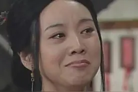 女大学生在教室睡了一夜，女生宿舍堪比宫斗剧，让人害怕图片