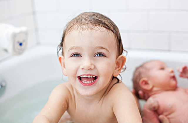 搓澡完要不要抹身体乳