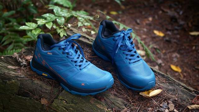 天越EXTREK全防水户外跑鞋：给你翻山越岭的安全感