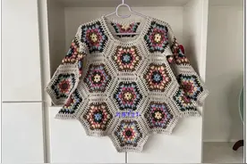 六角拼花衣，六色钩编，俏而不乱图片