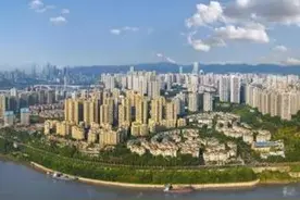 武汉网友卖江边别墅从1000万一路降到800万，买家只给400万很难受图片
