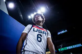 能不能准一场？NBA的顶级射手，国际赛场19中4！这是原形毕露了啊图片