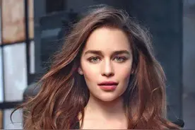 艾米莉亚·克拉克，性感写真（组图）图片