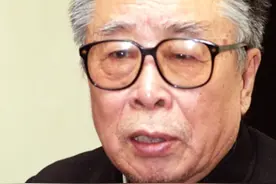 杨子荣牺牲后，胶东出现三个英雄“故乡”，周总理下令：要查清楚图片